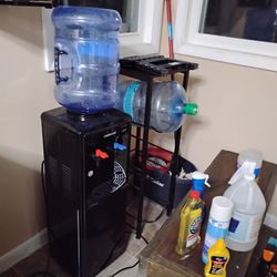 Water dispenser