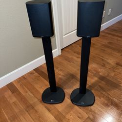 Jamo bookshelf speakers with stands