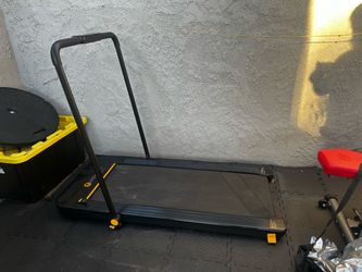 Folding Treadmill with Remote