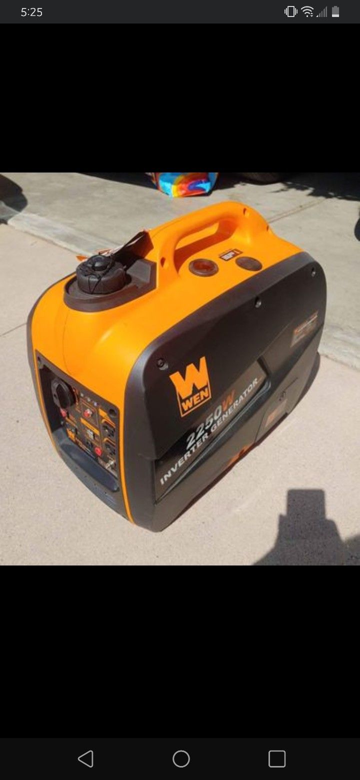 WEN 56225i 2250 Watt Inverter Generator Super Quiet