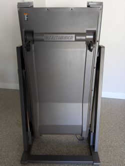Free treadmill