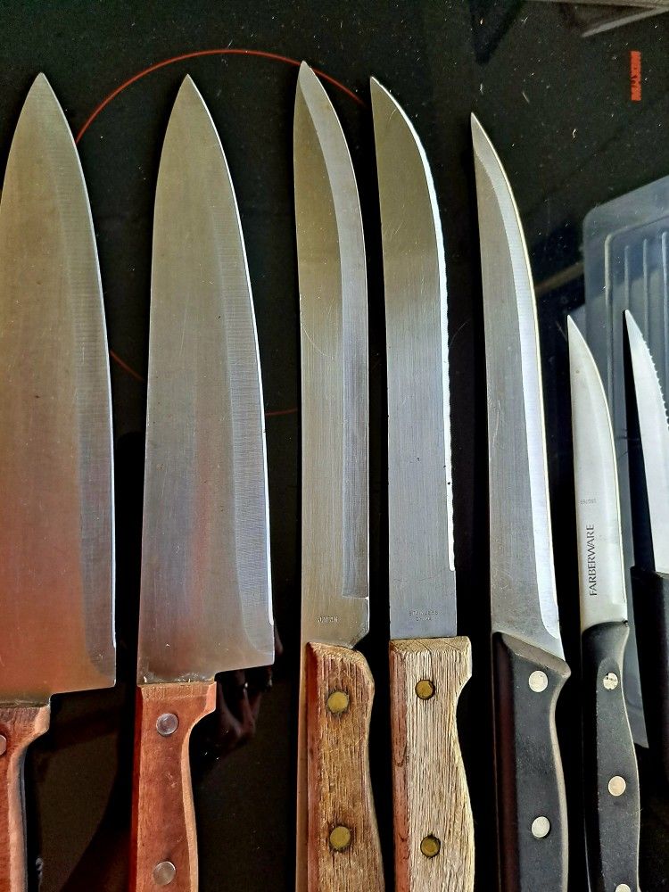 7  Knives....Sharp