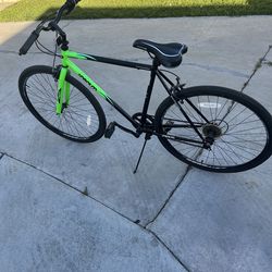 Bike the realm Hybrid 700 tires 28 inches