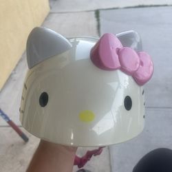 Hello Kitty Helmet 