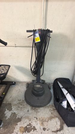 Advance floor buffer