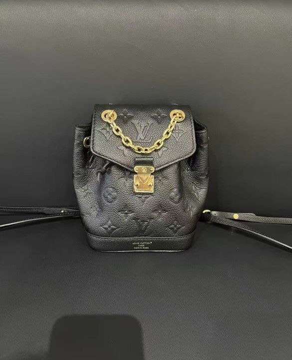 Exquisite bags