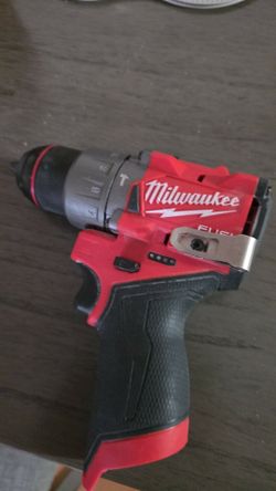 Milwaukee FUEL Cordless Drill Driver