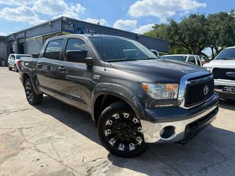 2013 Toyota Tundra CrewMax