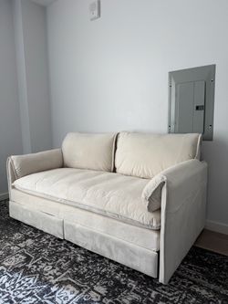 White Convertible Sofa Bed / Sleeper Sofa – Great Condition