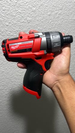 Milwaukee M12 FUEL 1/4" Hex 2-Speed Screwdriver -