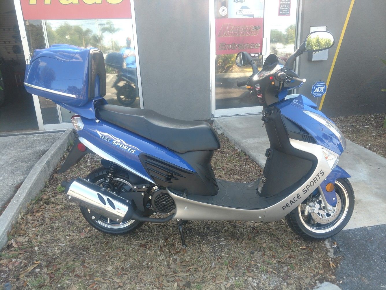 2018 Riya sport 150cc scooter/moped