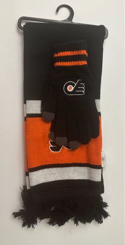 Brand New Philadelphia Flyers Fan Favorites Scarf & Glove. NWT.