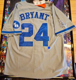 Kobe bryant jersey new with tags