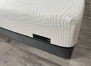 Brand New Firm Mattress Queen Mattress Sleep Science Bamboo Cool Firm Queen Size Mattress Free Delivery 