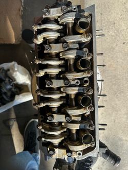 92-95 D15b d16 Honda cylinder head obd1