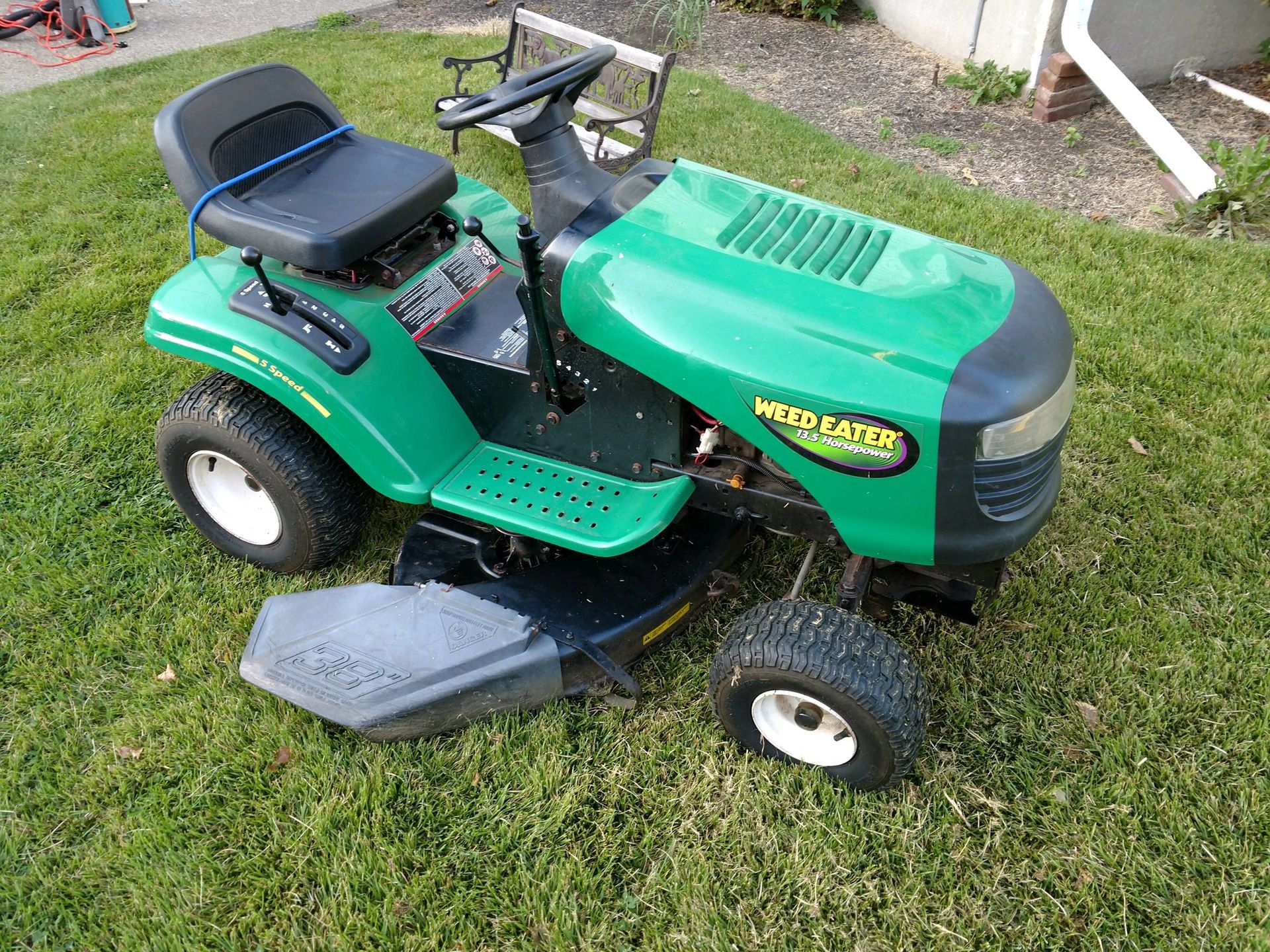 WeedEater Ride on Lawn Mower for Sale in Fishkill, NY OfferUp
