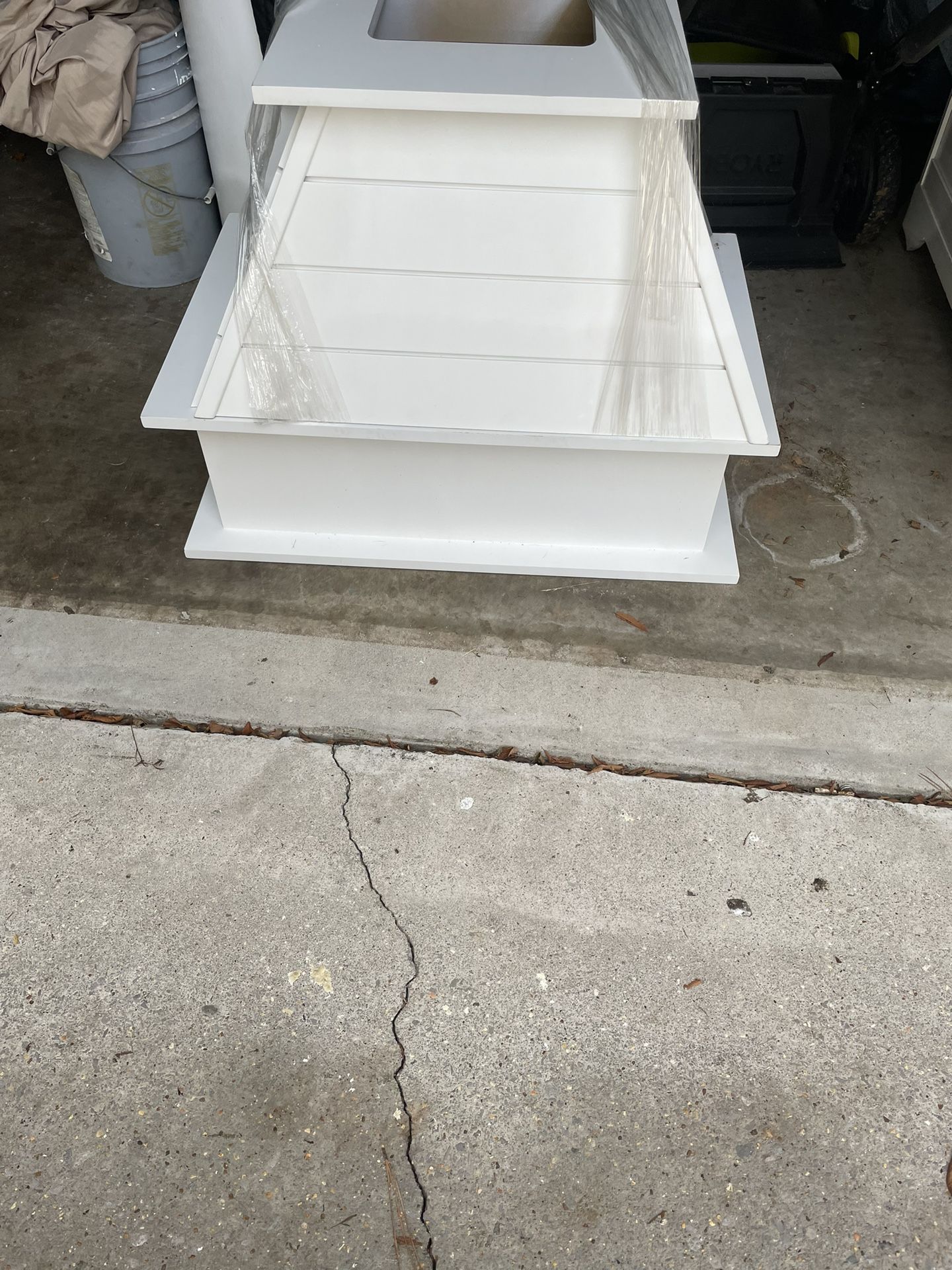 36  Vent Hood