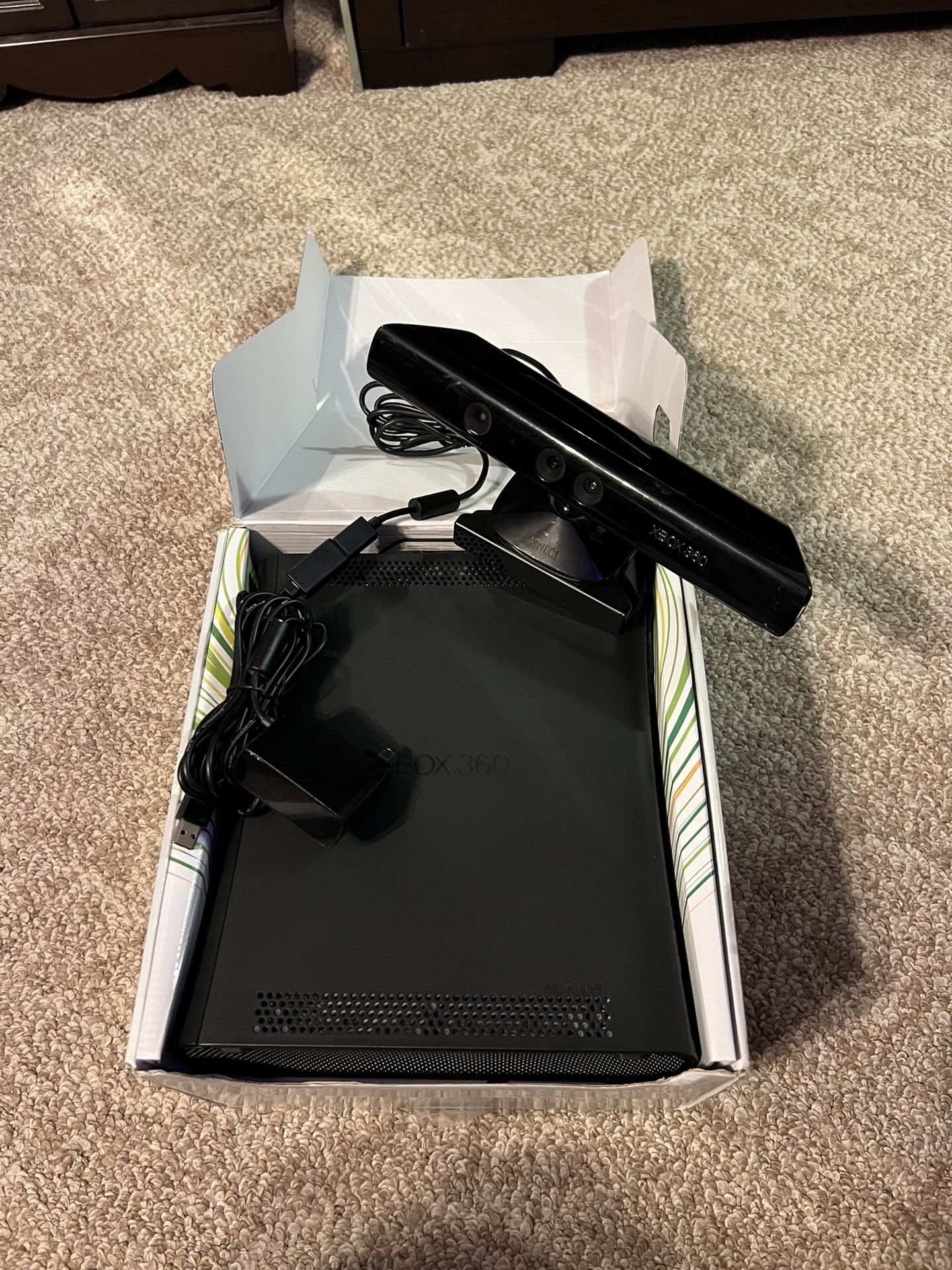 Xbox 360 Elite Console/Kinect & Accessories