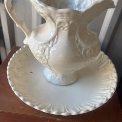 Bowl And Pitcher Wash Basin