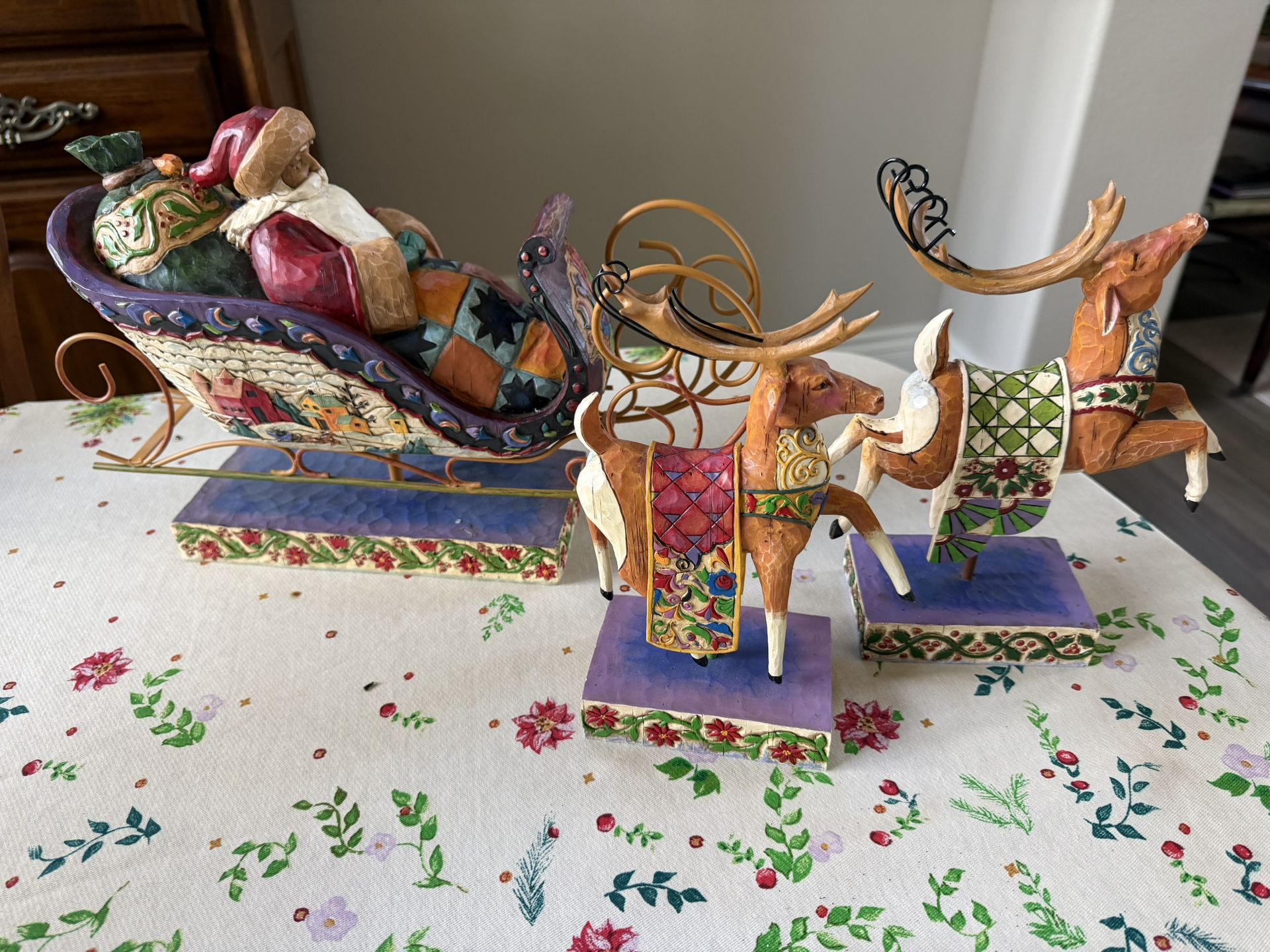 Jim Shore Santa “DELIVERING JOY” 