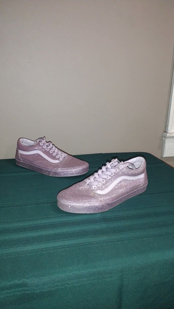 VANS WOMEN GLITTER SNEAKERS SIZE 11