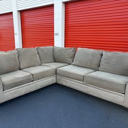 Large Brown L Shaped Sectional*FREE DELIVERY 🚚 