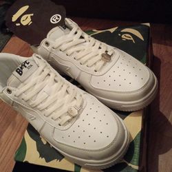 Babe sta White Shoes