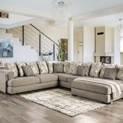 Brand New Super Plush Grey Chenille Sectional Sofa (Pillows Included)