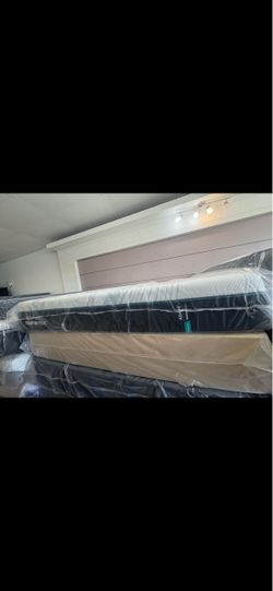 King Tempurpedic Adapt Medium 2.0