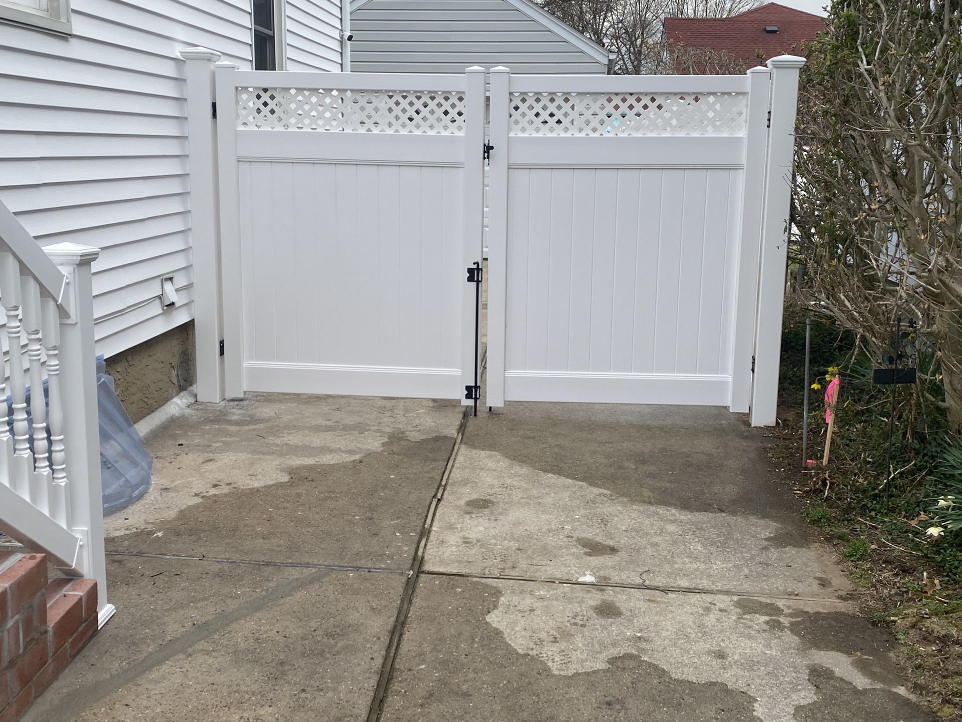 Install Fence