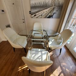 Table Glass With 4  Chairs