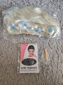 Frozen Elsa wig