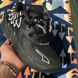 Puma Lamelo Shoes Black Size 9