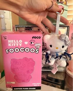 LA Dodgers Hello Kitty plush charm