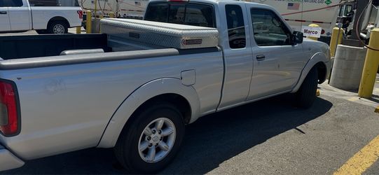 Nissan frontier 2003
