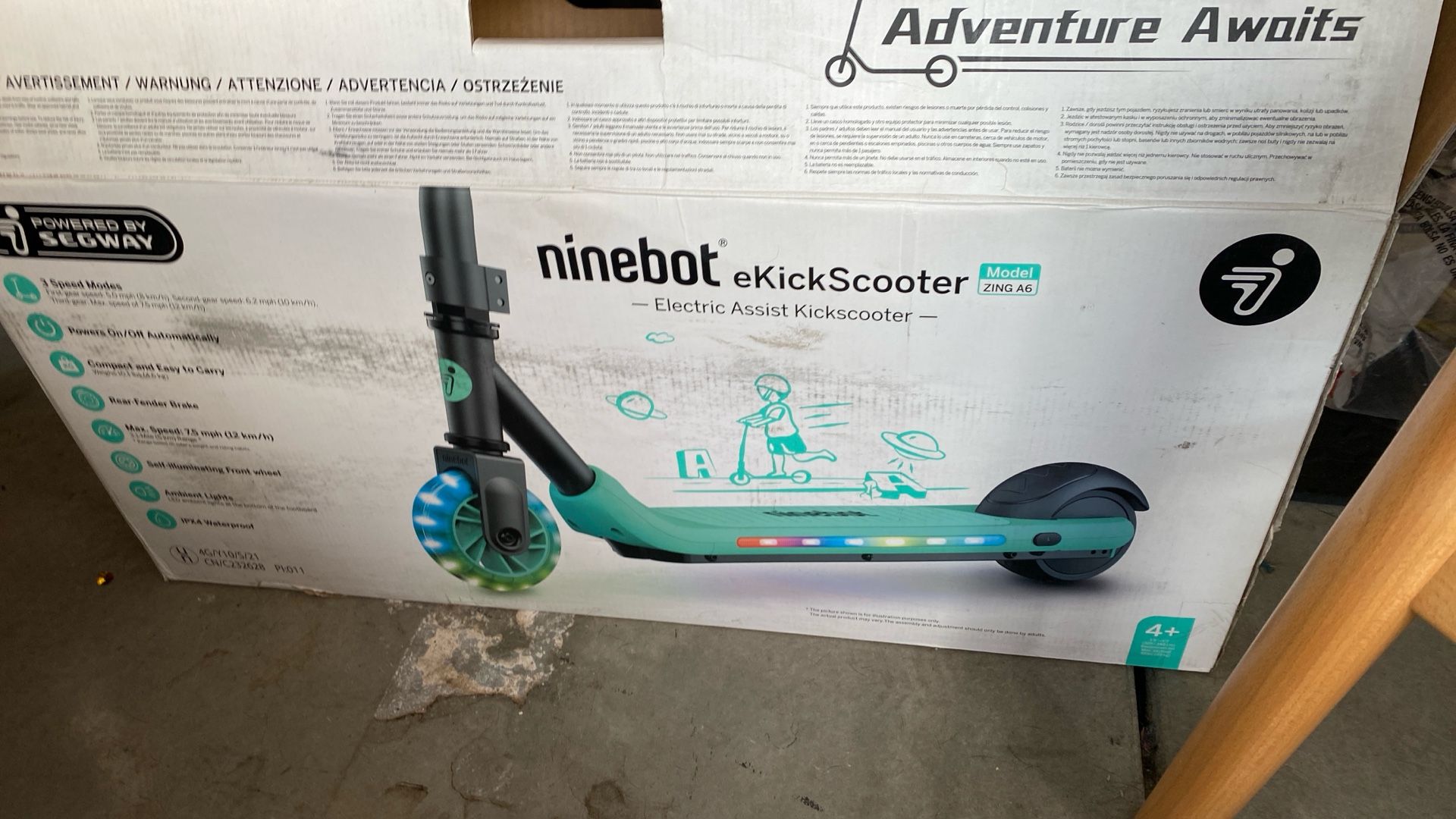 New Kid Light Up Ninebot Ekick Scooter