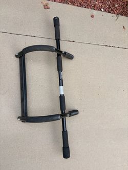 Pull up bar
