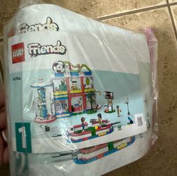 Lego Friends 41744 Sports Center