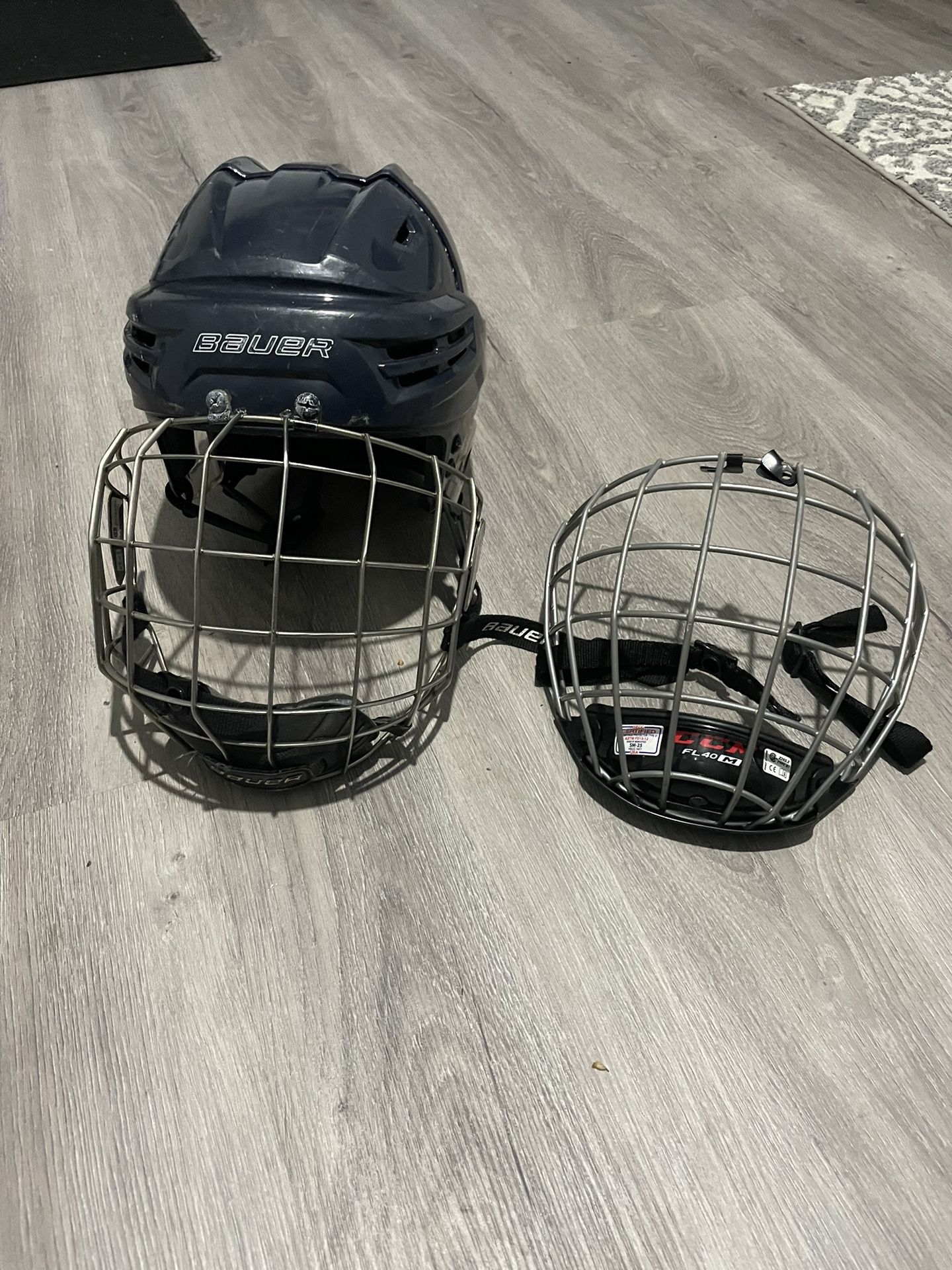 Bauer Hockey Helmet True Vision