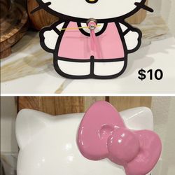 Hello Kitty Clock/Coinbank