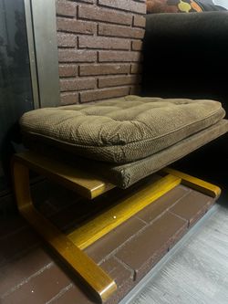 FREE Ottoman/foot rest