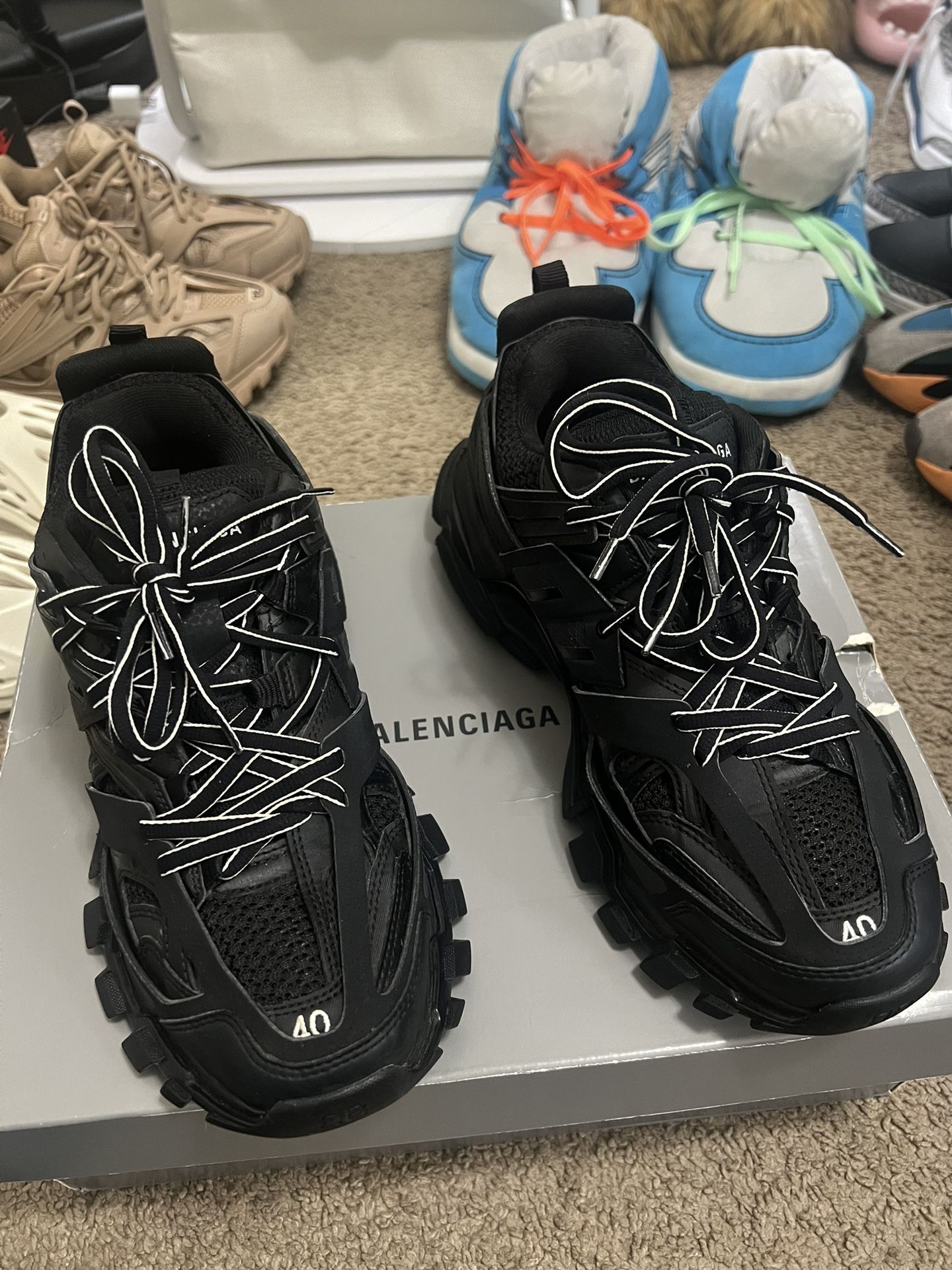 black balenciaga tracks