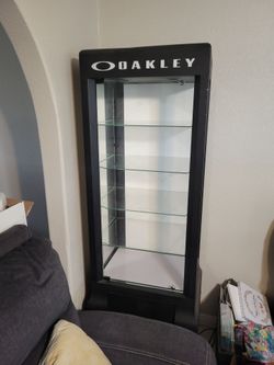 6 ft Oakley Case