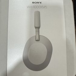 SONY WF-1000XM5 HEADPHONES NIB