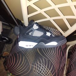 Jordan 4s 