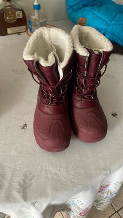 Snow Booths