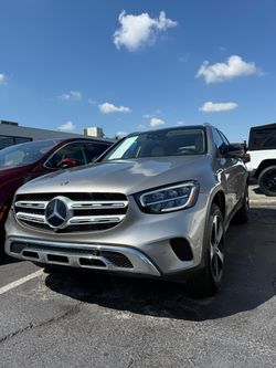 2021 Mercedes GLC