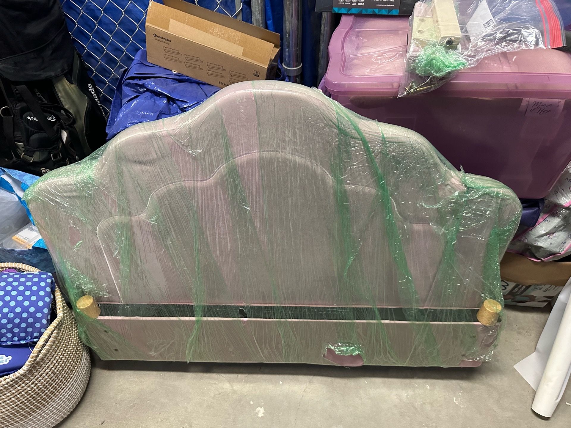 Pink bed frame twin size