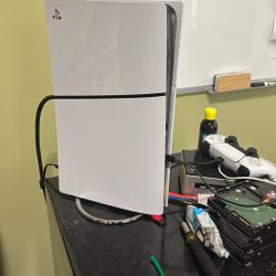 PS5 Slim