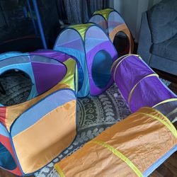 Tunnel Tent With Ball Pit